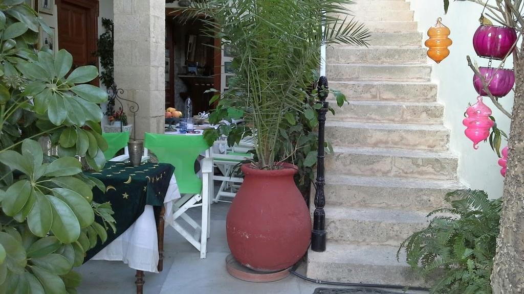 דירות Aegina Aeginitiko Archontiko מראה חיצוני תמונה